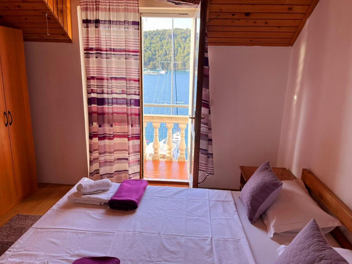Apartments Sponga Polače エクステリア 写真