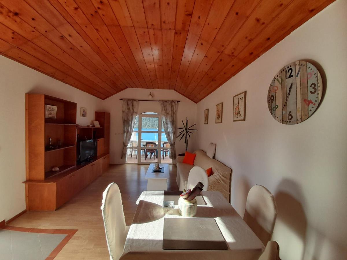 Apartments Sponga Polače エクステリア 写真